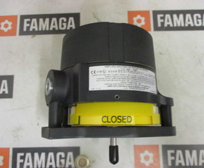 Позиционер
Accutrak 2600 Series Aluminium Rotary Position Monitor Manufacturer Westlock
26 Ex II 2G , Ex d IIC , Ex tD A21 IP6X
4 Beacon / visual indicator
5 Microswitch SPDT mechanical type
A Aluminium enclosure
BY black-yellow, 90° visual indicator
N Namur standard shaft -VDI / VDE 3845
000 No ancillary options
2 Qty. switches
AAA Conduit entries M20 x 1,5
A ATEX Approval
R2 Revision 2 WESTLOCK Controls