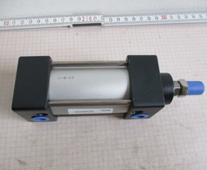 Цилиндр
Pneumatic cylinder Airtac