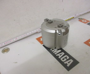 Пневматический захват  Airtac